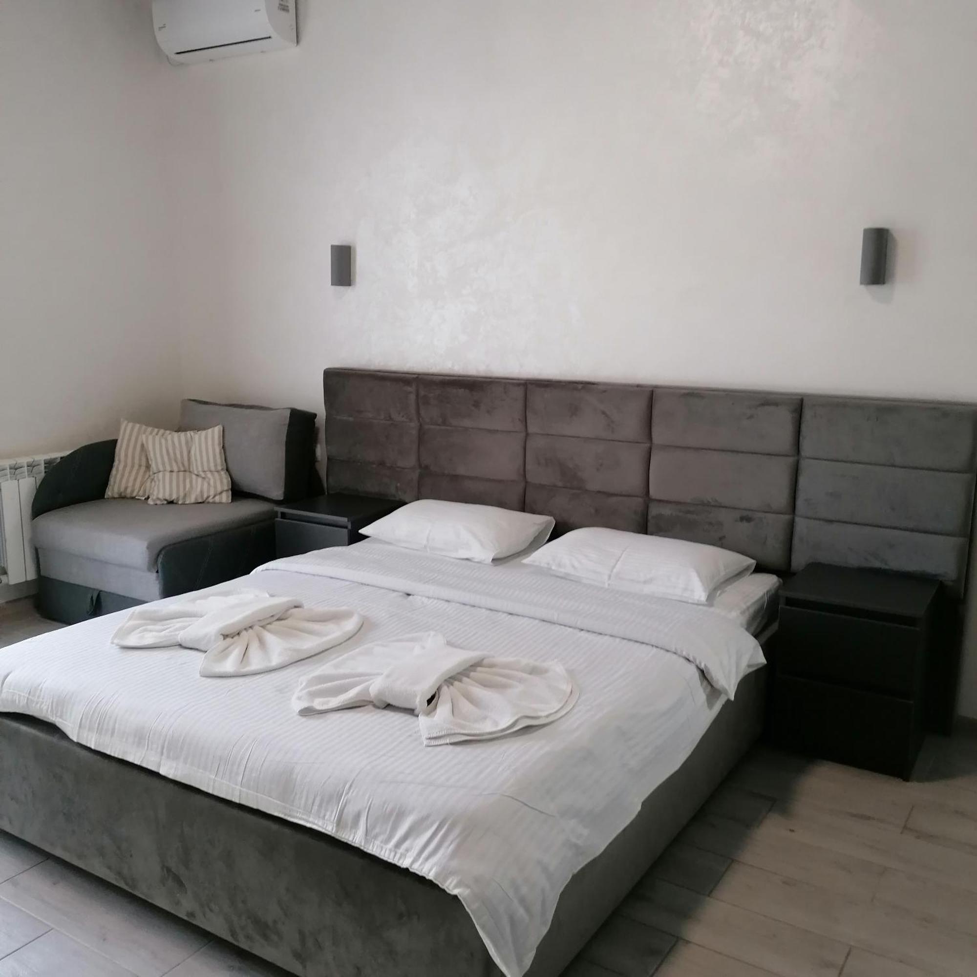 Карпатикайзервальд. Apartamento Exterior foto