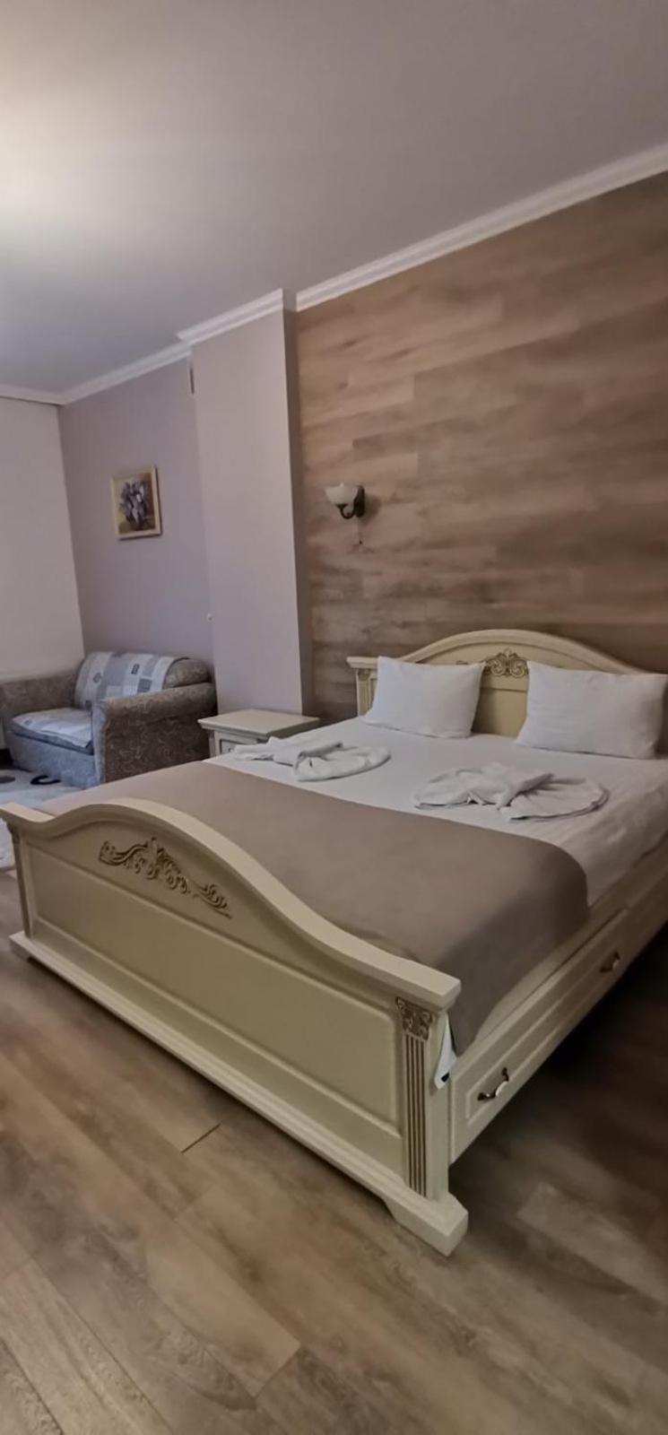 Карпатикайзервальд. Apartamento Exterior foto